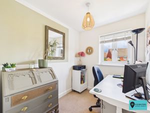 Bedroom- click for photo gallery